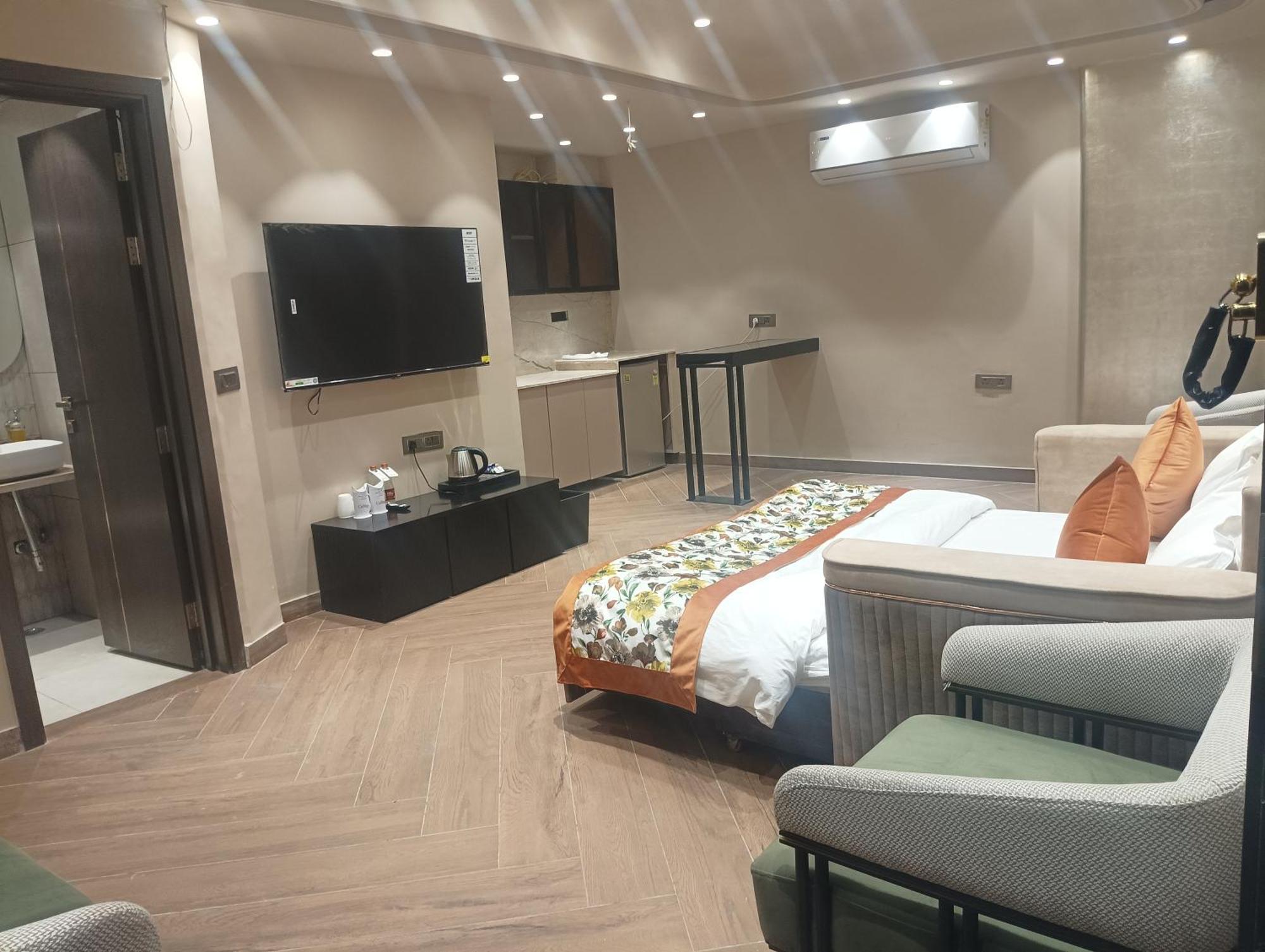 Hotel Cullinan By Qotel Janakpuri Δελχί Εξωτερικό φωτογραφία