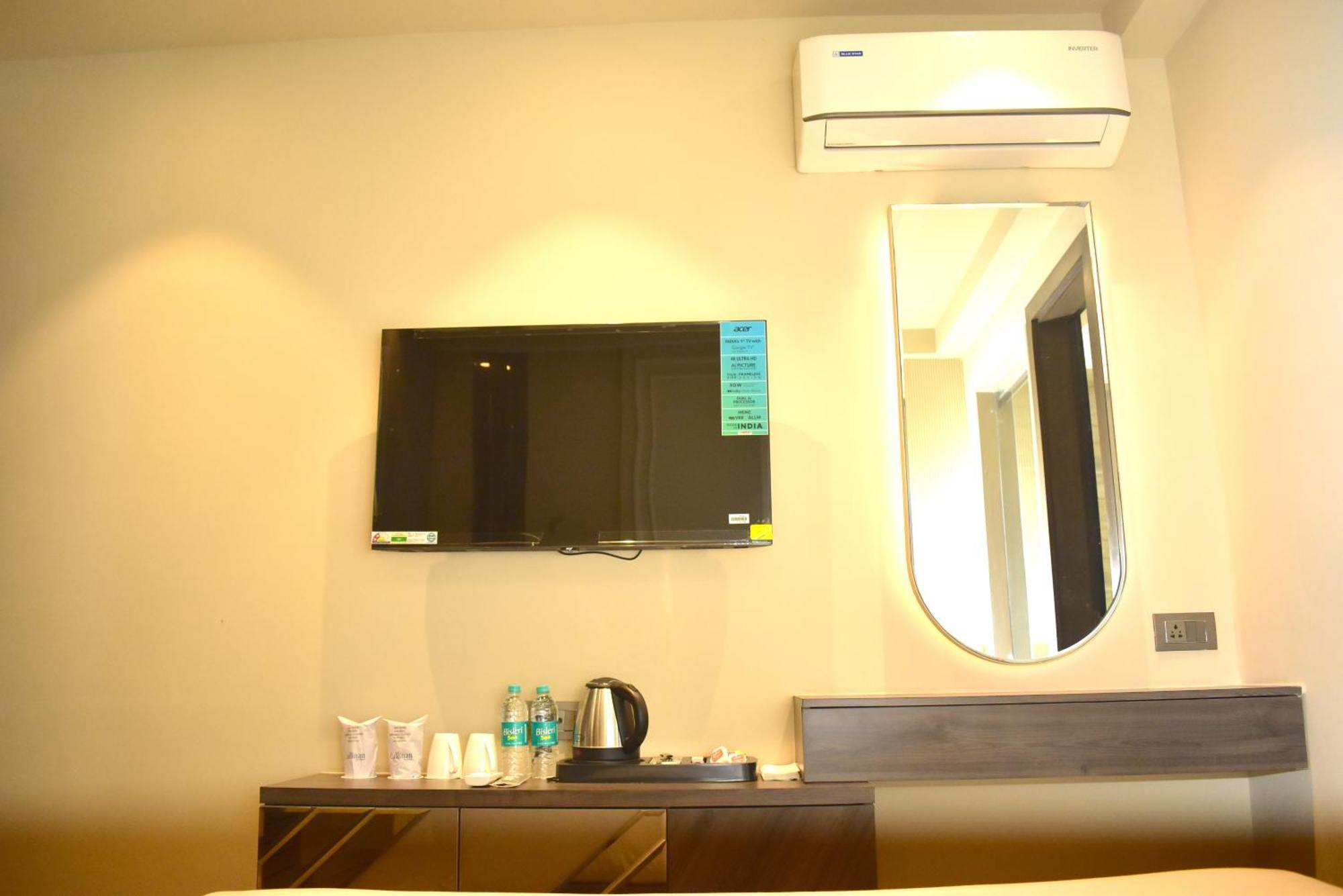 Hotel Cullinan By Qotel Janakpuri Δελχί Εξωτερικό φωτογραφία