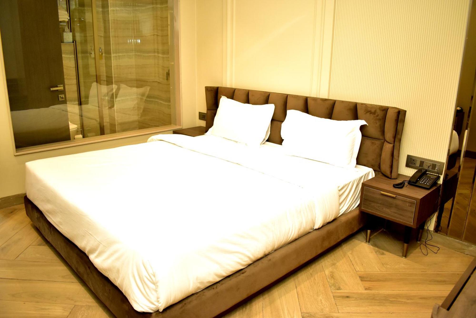 Hotel Cullinan By Qotel Janakpuri Δελχί Εξωτερικό φωτογραφία