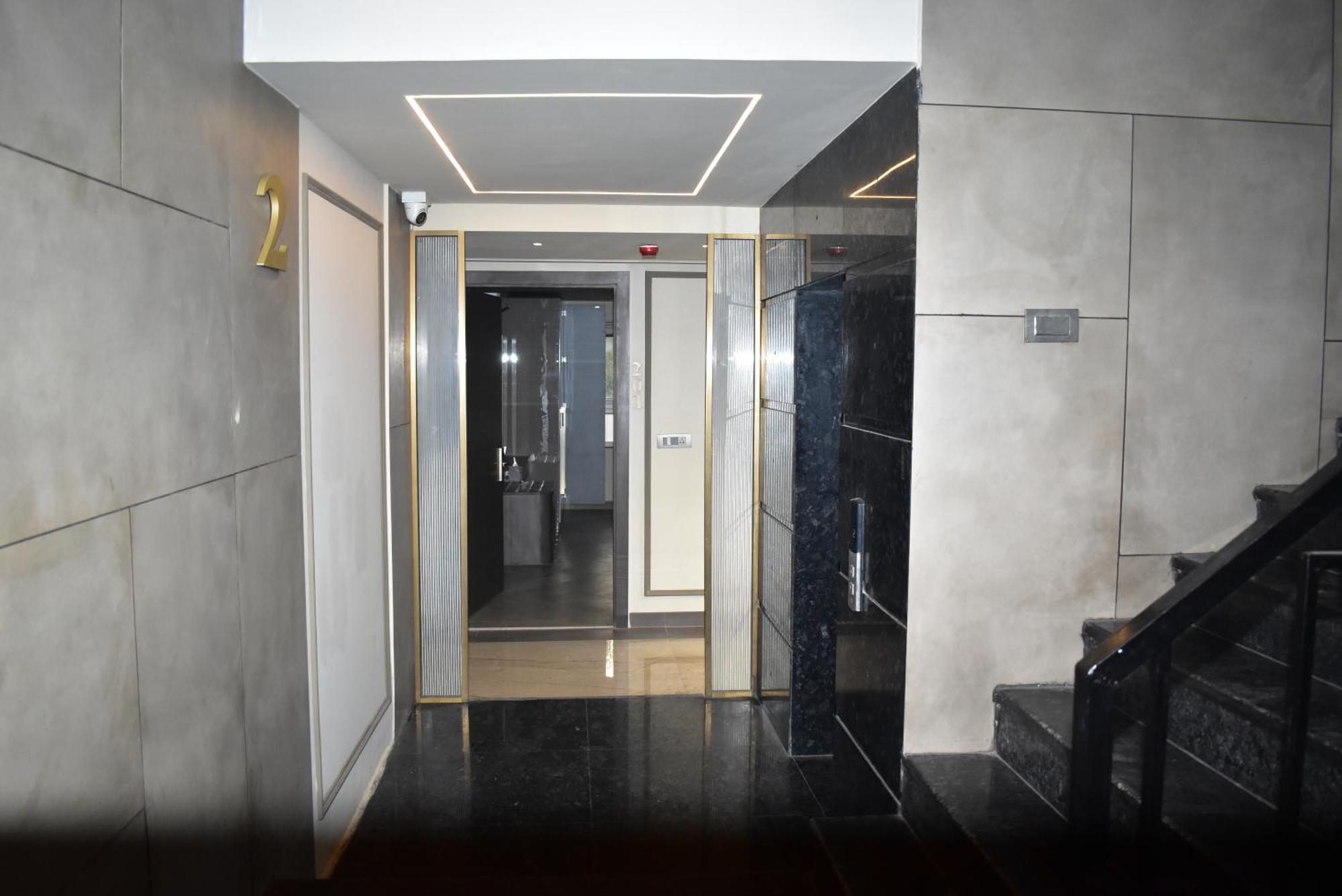 Hotel Cullinan By Qotel Janakpuri Δελχί Εξωτερικό φωτογραφία