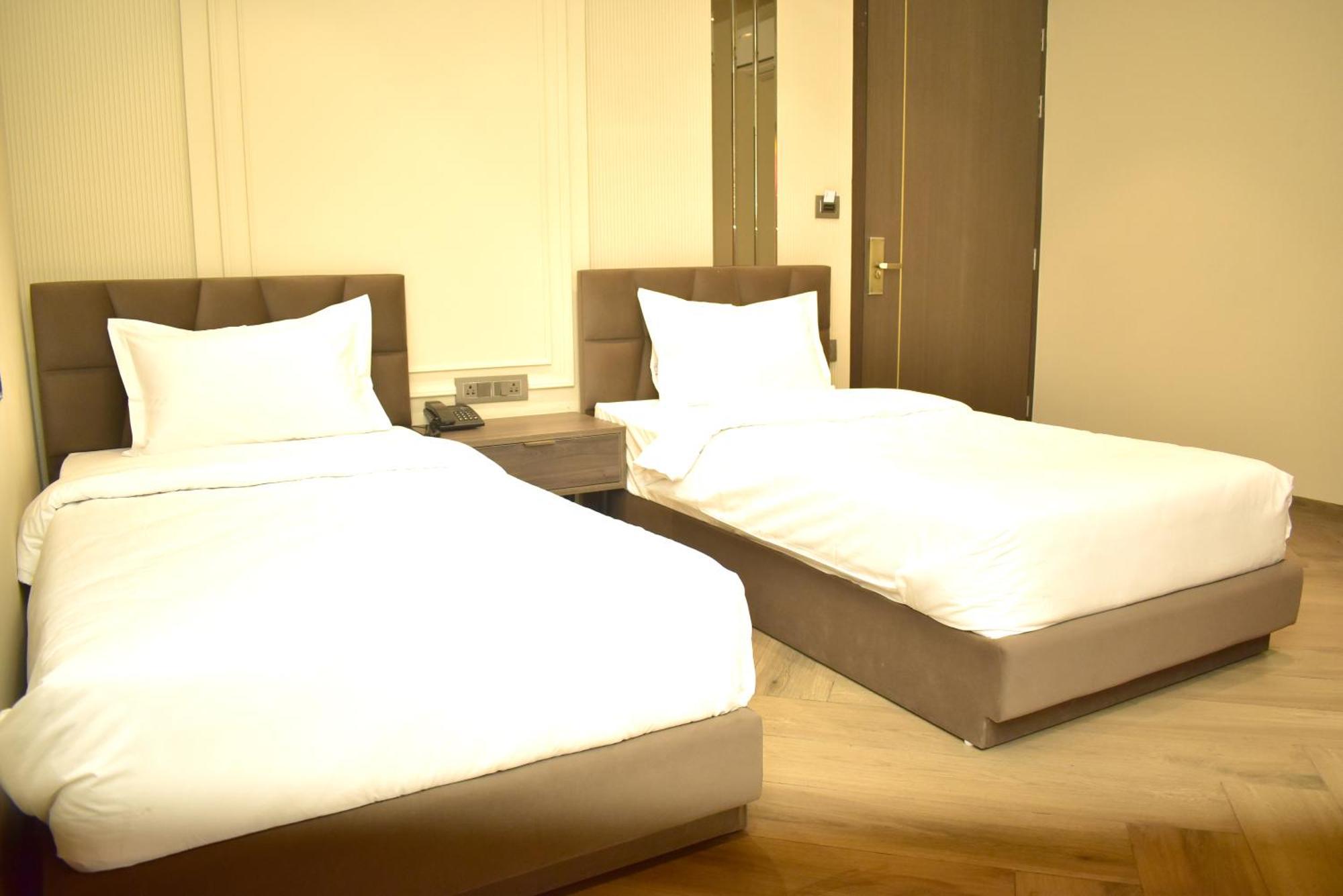 Hotel Cullinan By Qotel Janakpuri Δελχί Εξωτερικό φωτογραφία